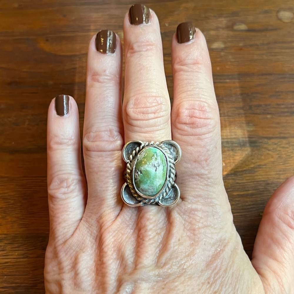 Native American, handmade green turquoise stunning statement piece!  ❤️